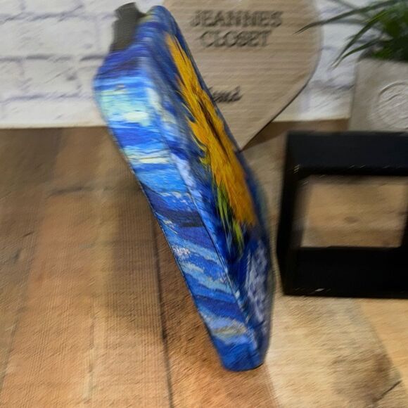 immersive Van Gogh cushion Size 13x13. Rare From Exhibition - Picture 7 of 9